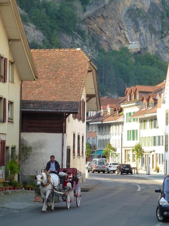 Post Hardermannli Hotel Unterseen Luaran gambar